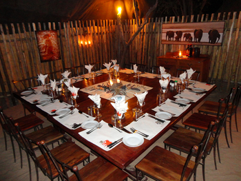 Goliath Tented Camp Goliath Tented Camp: Esstisch