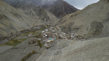 Rumbak Lodge: Bergdorf