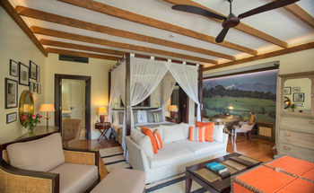 Hemingways Nairobi: Interior Innenbereich Schlafzimmer