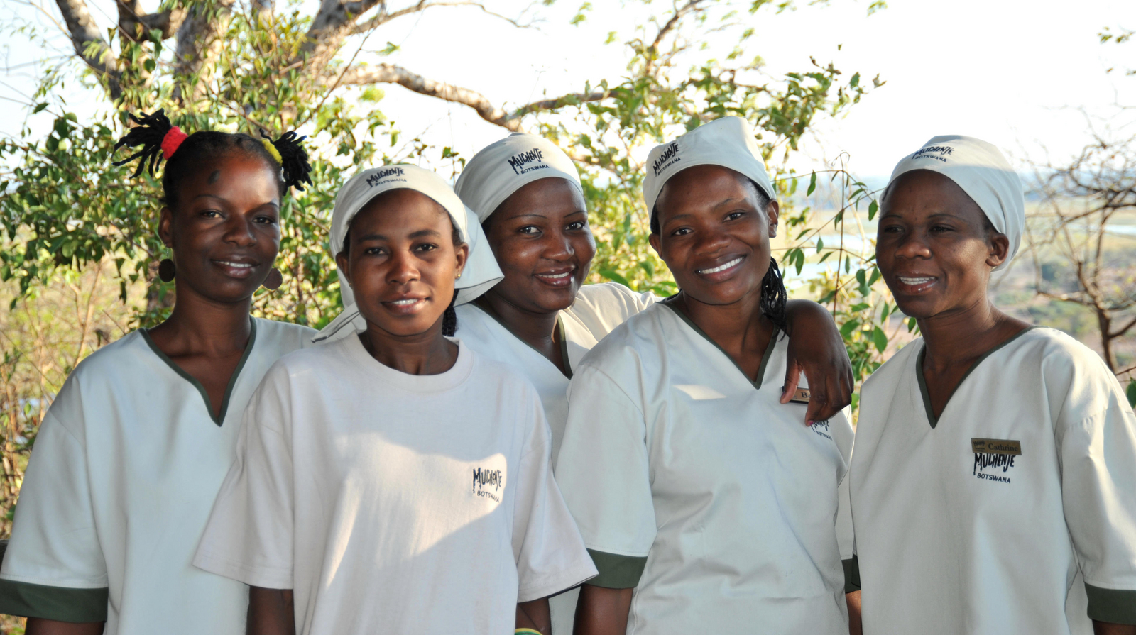 Muchenje Safari Lodge Muchenje Safari Lodge: Motivierte Mitarbeiterinnen