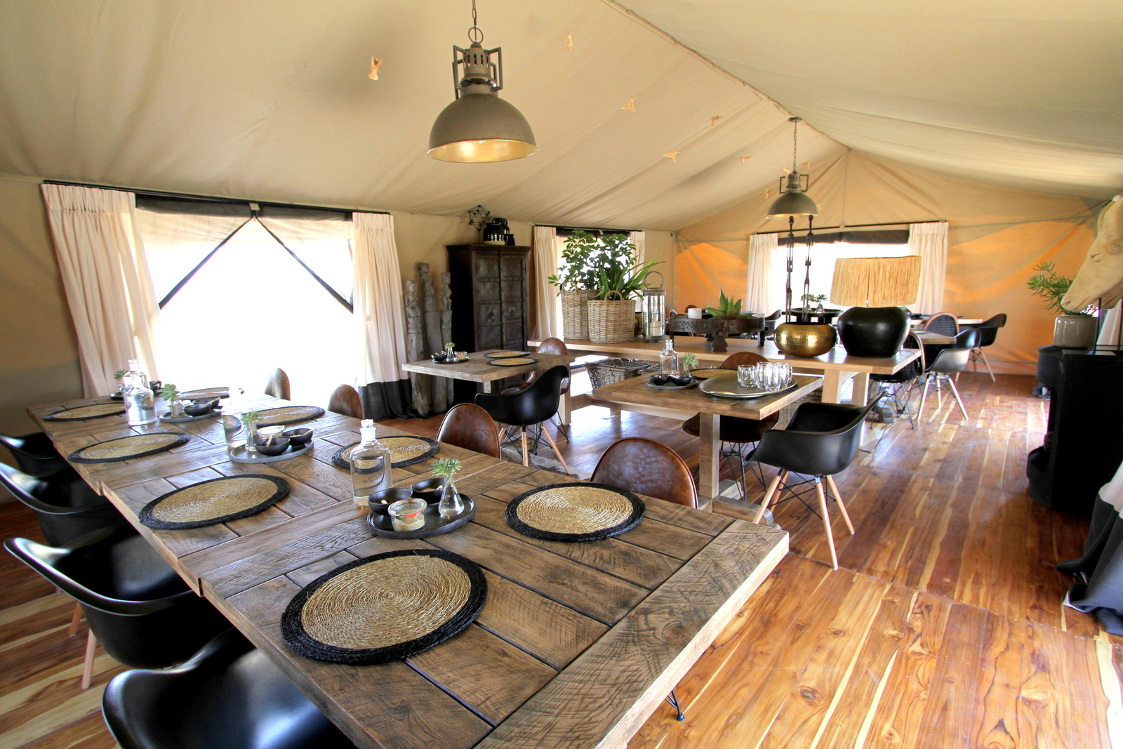 Siringit Serengeti Camp Siringit Serengeti Camp: Esstische