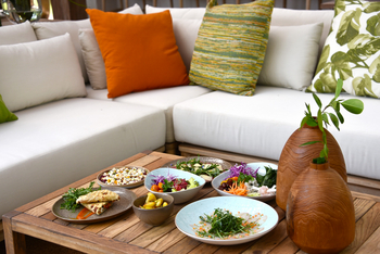 Siringit Villa: Küche