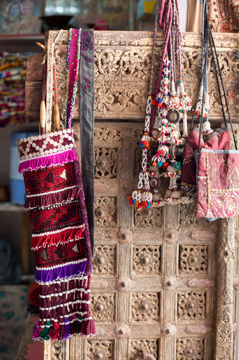 Sujan The Serai: Besuch von kunsthandwerklichen Verkaufs- und Produktionsstätten