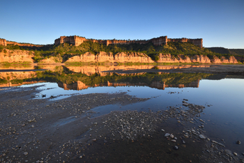 Chilo Ivory Trail Adventure: Nachmittagslicht auf den Cliffs