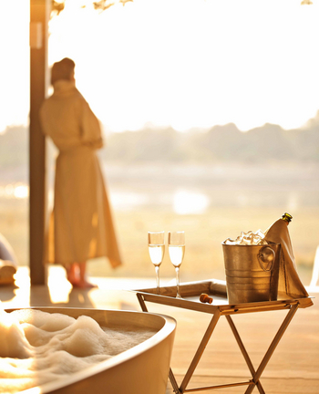 Chinzombo Camp Chinzombo Camp: Luxury Safari Tent