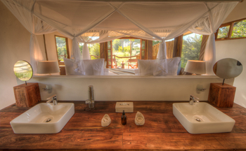 Nokanyana Camp: Doppelwaschtisch