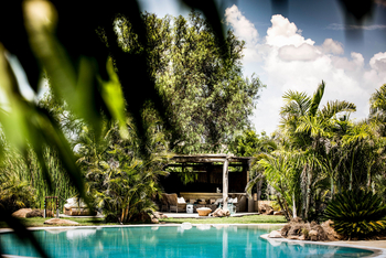 Segera Retreat: Pool