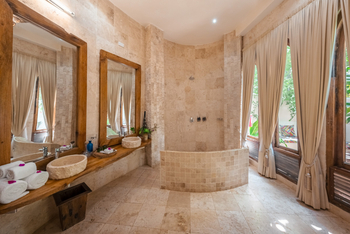 Xanadu Villas: Badezimmer Kimwondo Villa