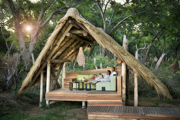 Lolebezi Safari Lodge: Sala