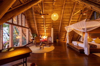 Nile Safari Lodge: Doppelbett mit Moskitonetz