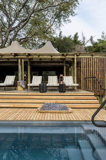 Xigera Safari Lodge Xigera Safari Lodge: Liegestühle