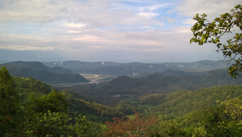 Paatlidun Safari Lodge: Tal des Kosi River