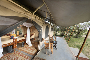 Saruni Wild: Außenbereich Gästezelt