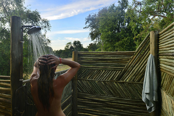 Victoria Falls River Lodge Victoria Falls River Lodge: Luxury Tent