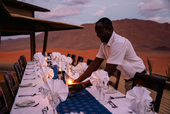 Wolwedans Desert Lodge: Vorbereitung fürs Dinner