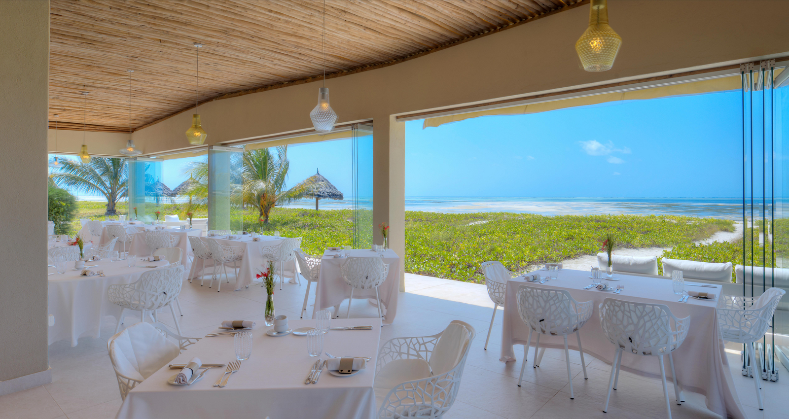 Zanzibar White Sand Luxury Villas Zanzibar White Sand Luxury Villas: Beach Restaurant