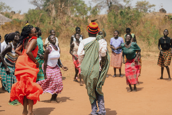 Adere Safari Lodge: Besuch bei den Karamojong