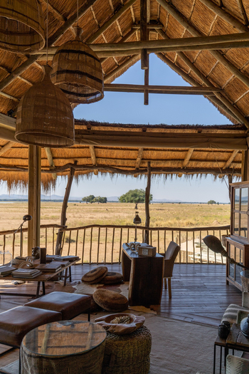 Nyamatusi Mahogany Camp: Bibiliothek Ausblick