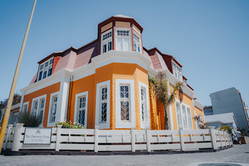 Villa Margherita: Blick auf die Villa