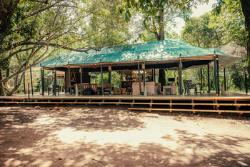 Soroi Mara Bush Camp: Mess Tent