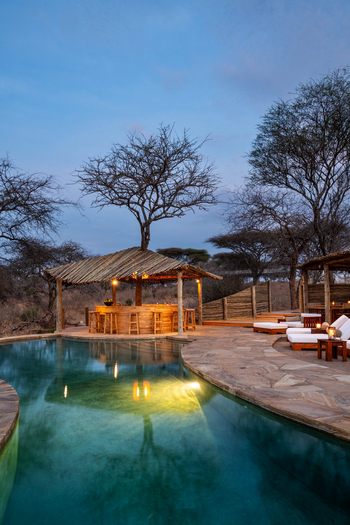 Oliver's Camp: Bar am Pool