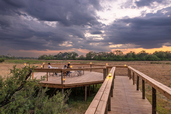 Camp Khwai: Steg zur Boma