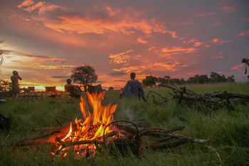 Kwapa Camp: Lagerfeuer