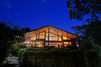 Mahogany Springs Safari Lodge: Mit Beleuchtung