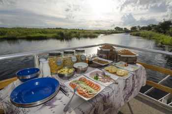 Nambwa Tented Lodge: Boat Cruise