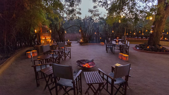 Reni Pani Jungle Lodge: Feuerschale