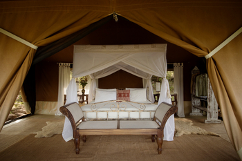 Serian Camp The Original: Doppelbett im Gästezelt