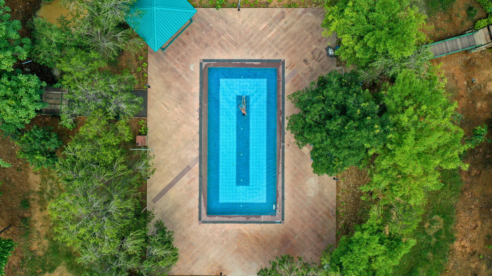 Tathastu Resort Bandhavgarh Tathastu Resort Bandhavgarh: Pool Luftbild