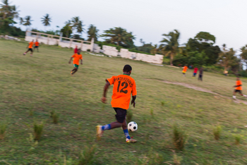 The Manta Resort: Fußballer