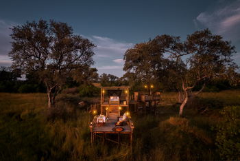 Tuludi Camp: Sky Suite - Laternenlicht