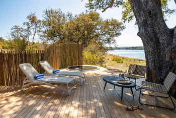 Victoria Falls River Lodge Victoria Falls River Lodge: Villa - Plunge Pool