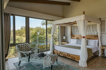 Melia Serengeti Lodge: Schlafzimmer Interior