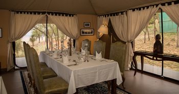 Ole Serai Camp Seronera: Esstisch