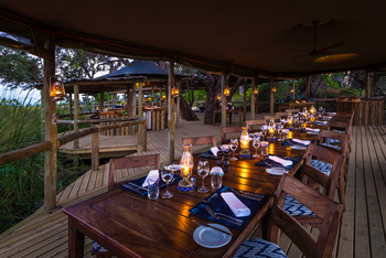 Little Vumbura Camp: Dinner