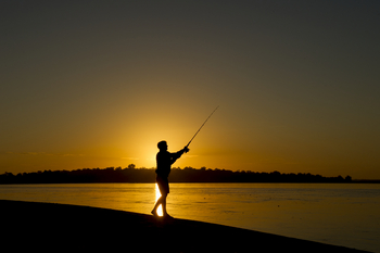 Sand Rivers Nyerere: Angler