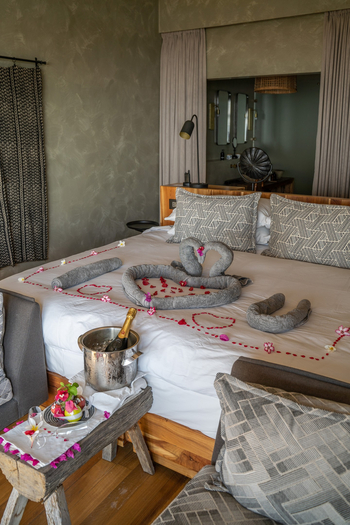 Bumi Hills Safari Lodge: Zimmer für Paare