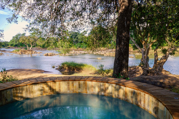 Koro River Camp: Plunge Pool
