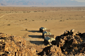 The Elegant Desert Camp: Blick von der Bar