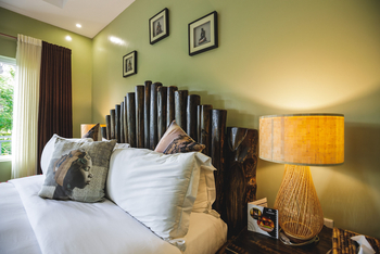 Amakoro Songa Lodge: Schlafzimmer Details