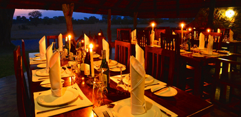 Bomani Tented Lodge Bomani Tented Lodge: Candle light dinner