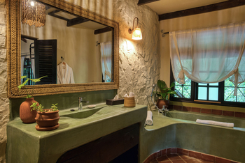 Rivertrees Country Inn: Bad Interior