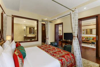 The Grand Dragon Hotel: Luxury Suite