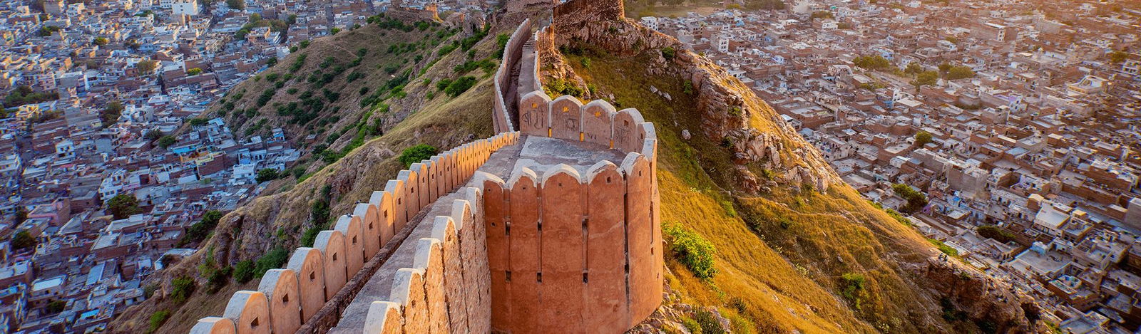 The Oberoi Rajvilas The Oberoi Rajvilas: Festungsmauern