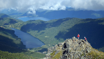 andBeyond Vira Vira Lodge: Wanderung im Seengebiet