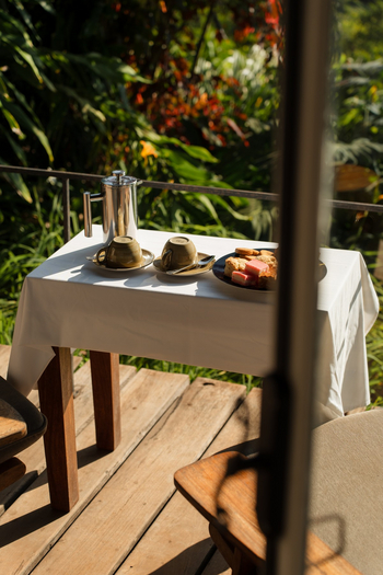 Gibb's Farm: Kaffee auf der Veranda