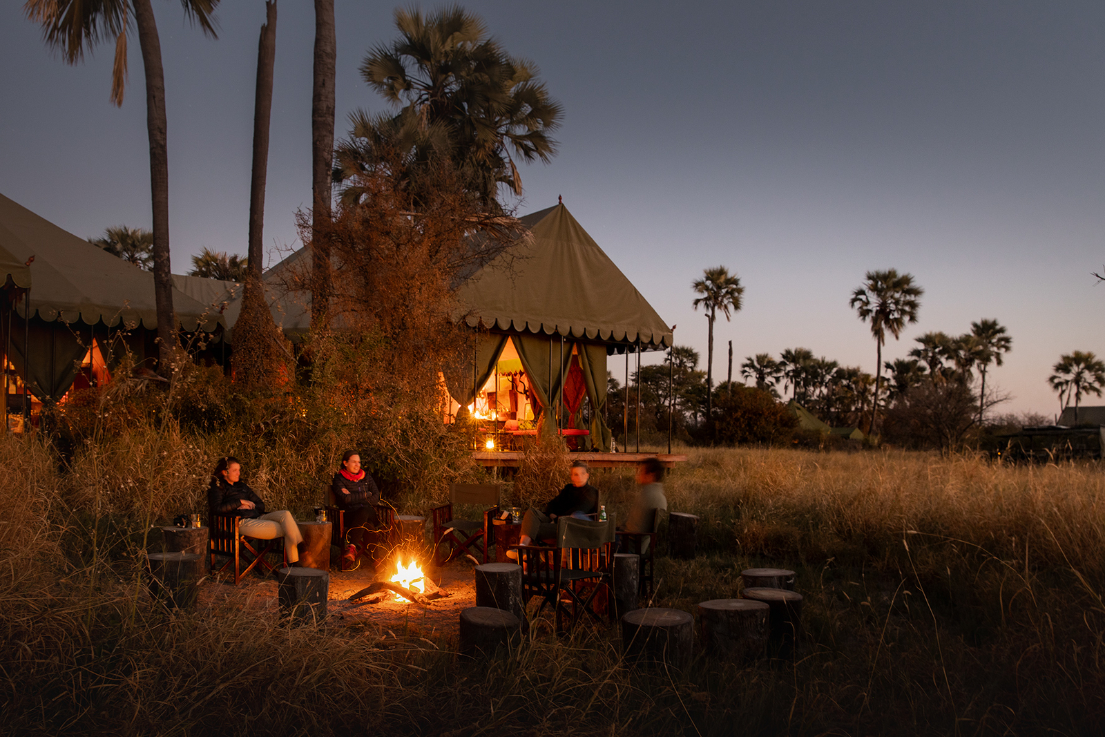 Jacks Camp Jacks Camp: Lagerfeuer